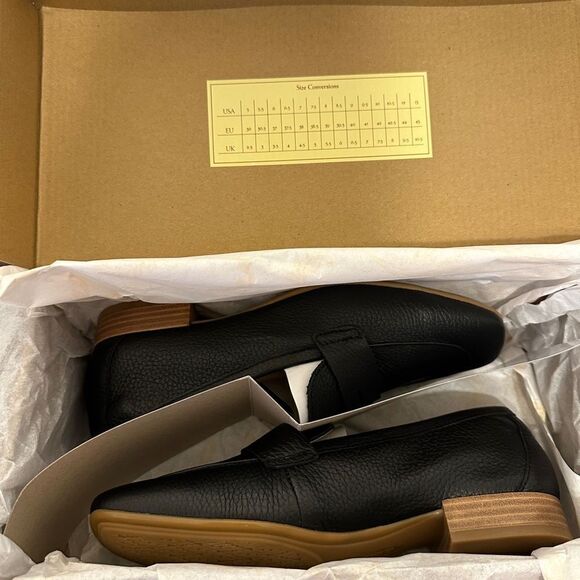 Sofft Black Leather Slip-On Loafers size 7, women’s - Picture 9 of 10